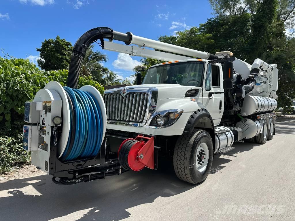 International 7600 Camion aspirateur, Hydrocureur