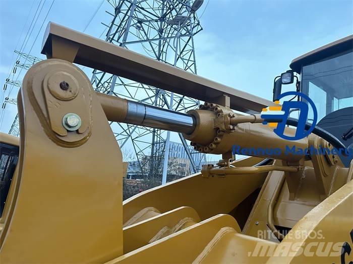 CAT 966H Chargeuse sur pneus