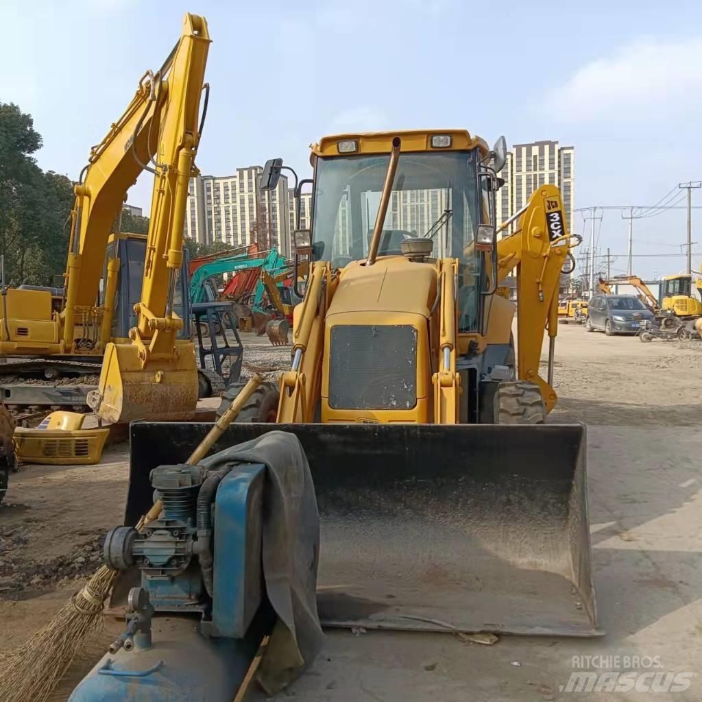 JCB 3CX Tractopelle