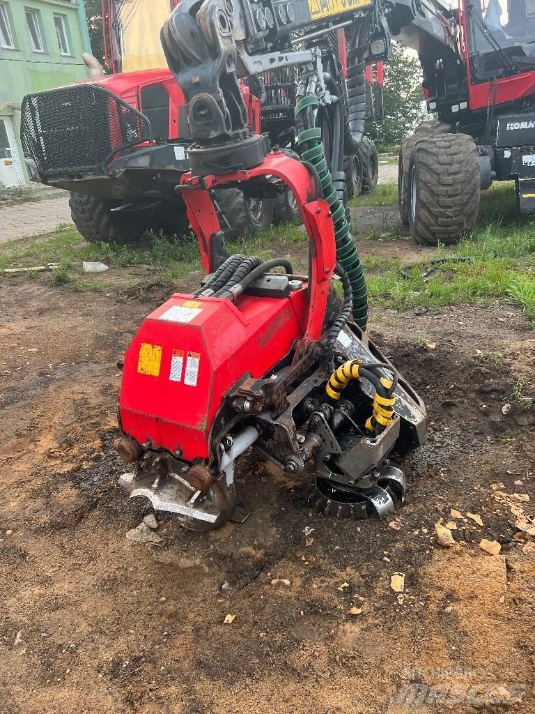 Komatsu 911 Abatteuse
