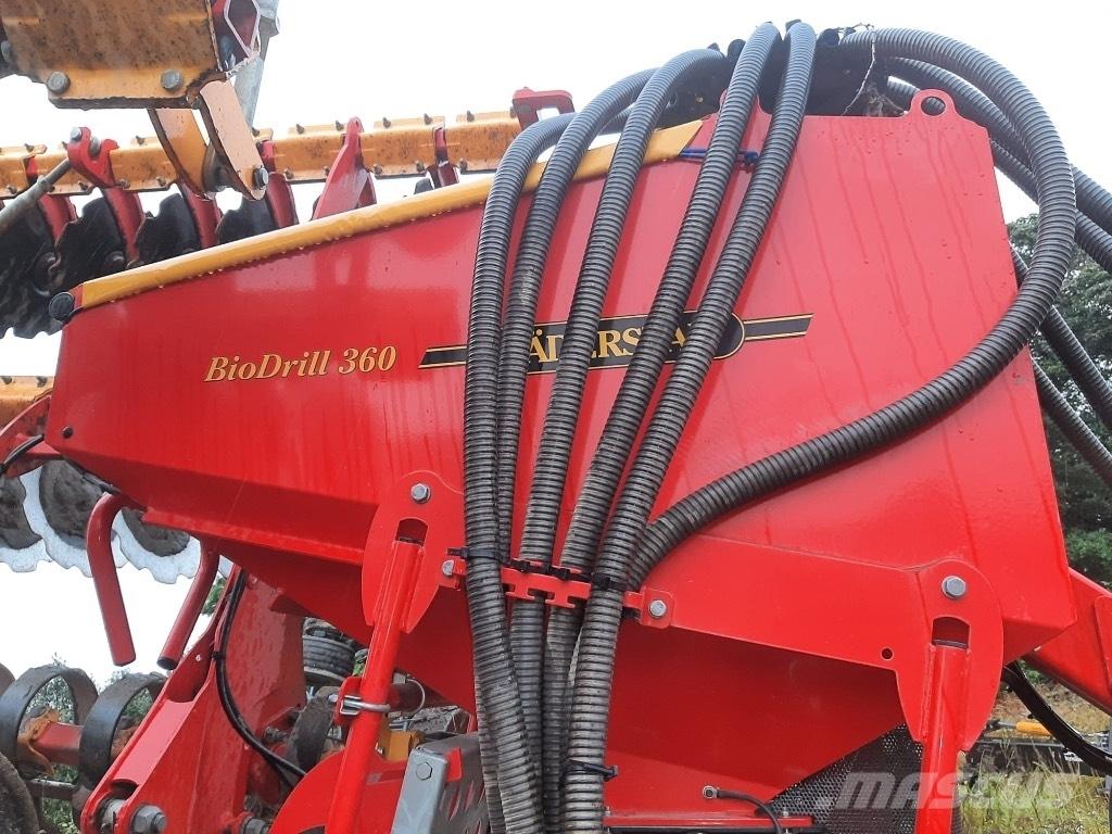 Väderstad Carrier625 Crover crop