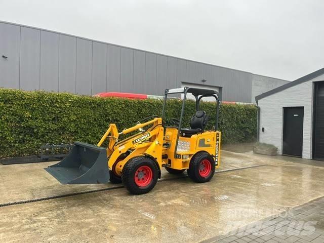 Kubota R 090 Chargeuse sur pneus