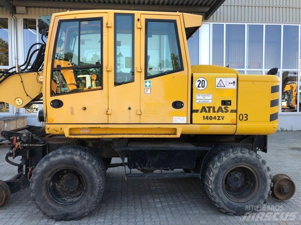 Atlas AB1404K Pelle sur pneus