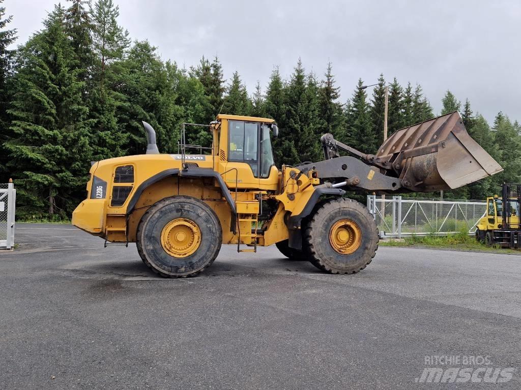 Volvo L 220 G Chargeuse sur pneus