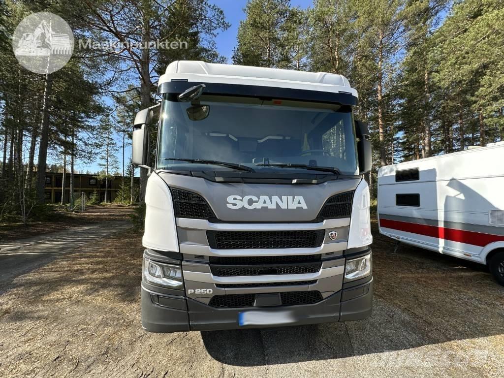 Scania P 250 Camion Fourgon