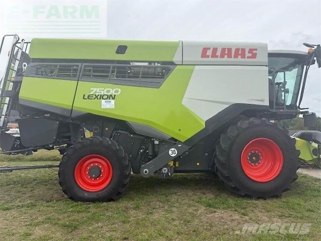 CLAAS lexion 7500 Moissonneuse batteuse
