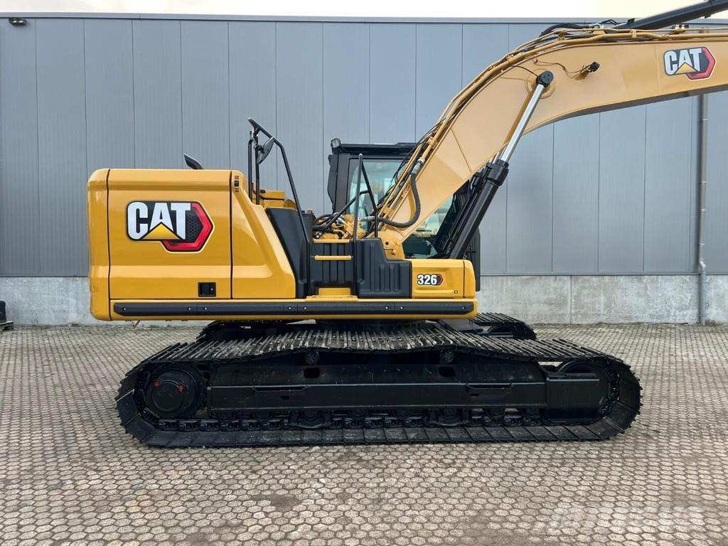 CAT 326-07 Pelle sur chenilles