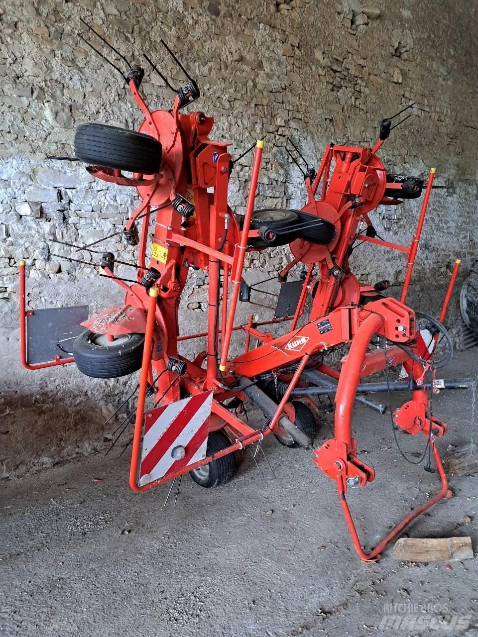 Kuhn GF7902 Rateau faneur