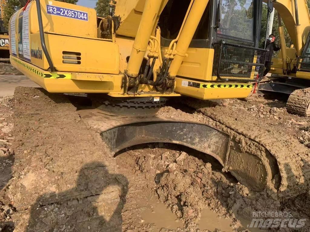 Komatsu PC 220-8M0 Pelle sur chenilles