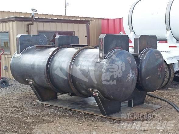 Tiger 750 GAL Tanks