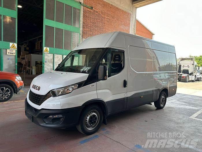 Iveco 35S16 Utilitaire