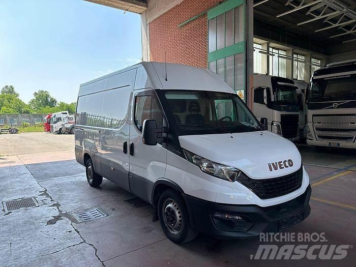 Iveco 35S16 Utilitaire