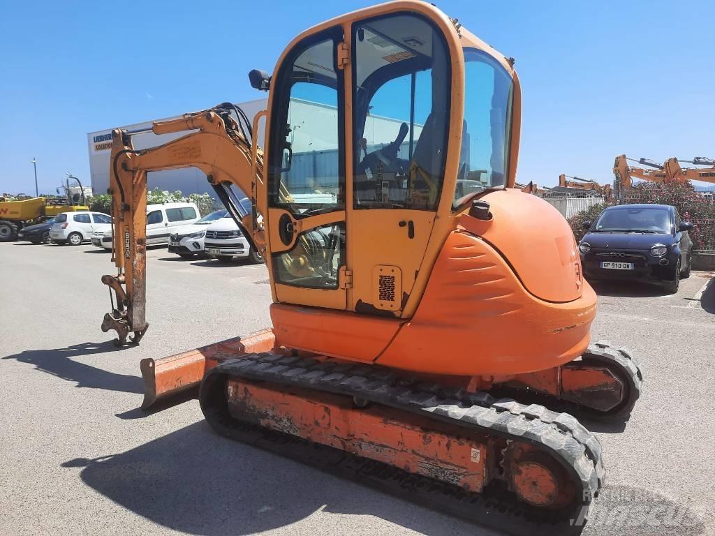 JCB 8050 RTS Mini pelle < 7t