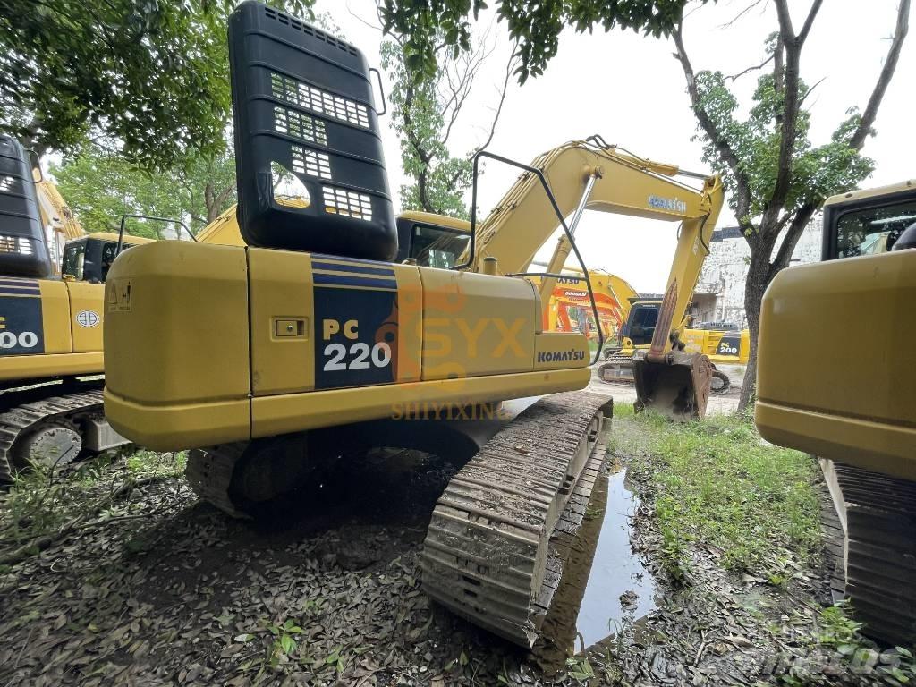 Komatsu PC 220-7 Pelle sur chenilles