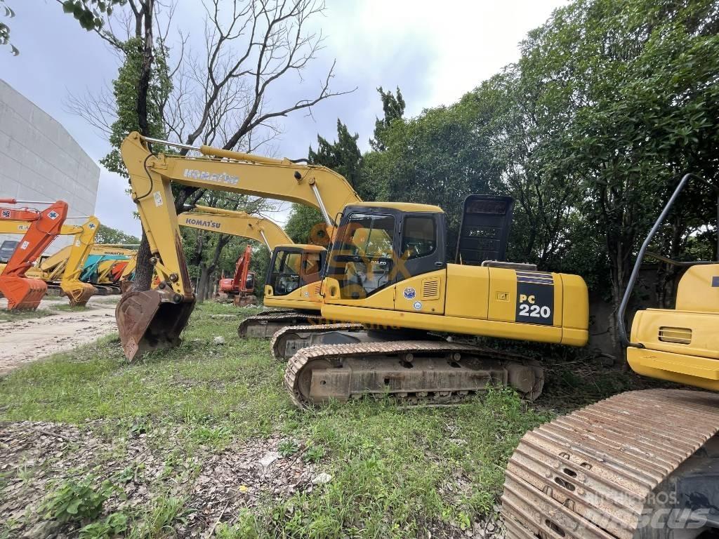 Komatsu PC 220-7 Pelle sur chenilles