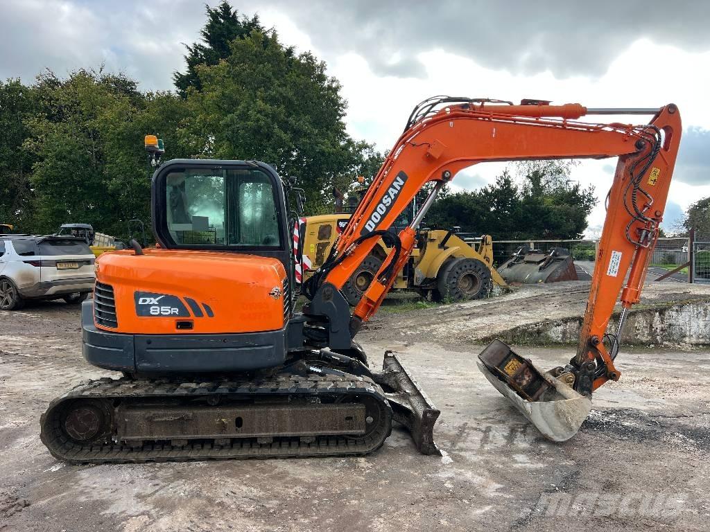 Doosan DX 85 R-3 Mini pelle 7t-12t
