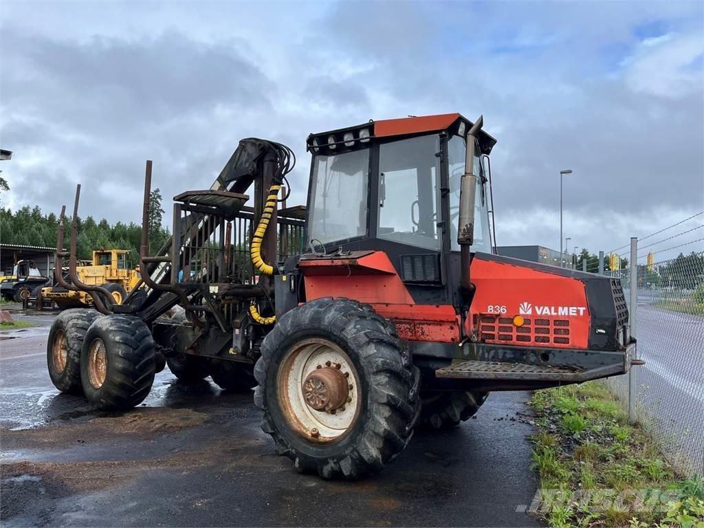 Valmet 836 Porteur