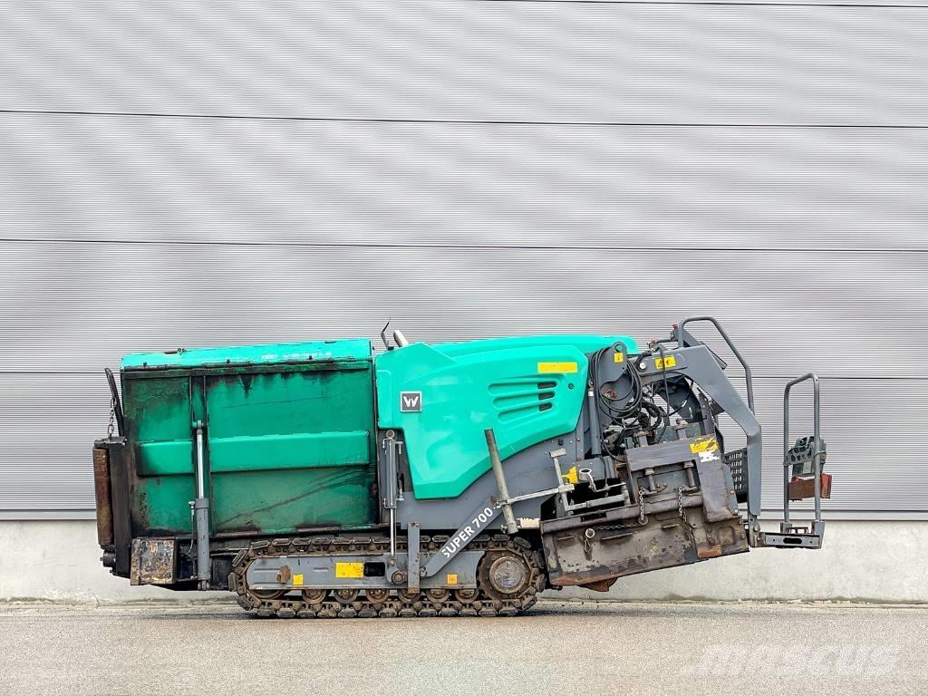 Vögele SUPER 700-3i Finisseur