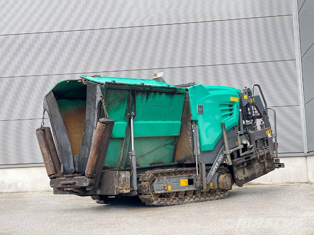 Vögele SUPER 700-3i Finisseur