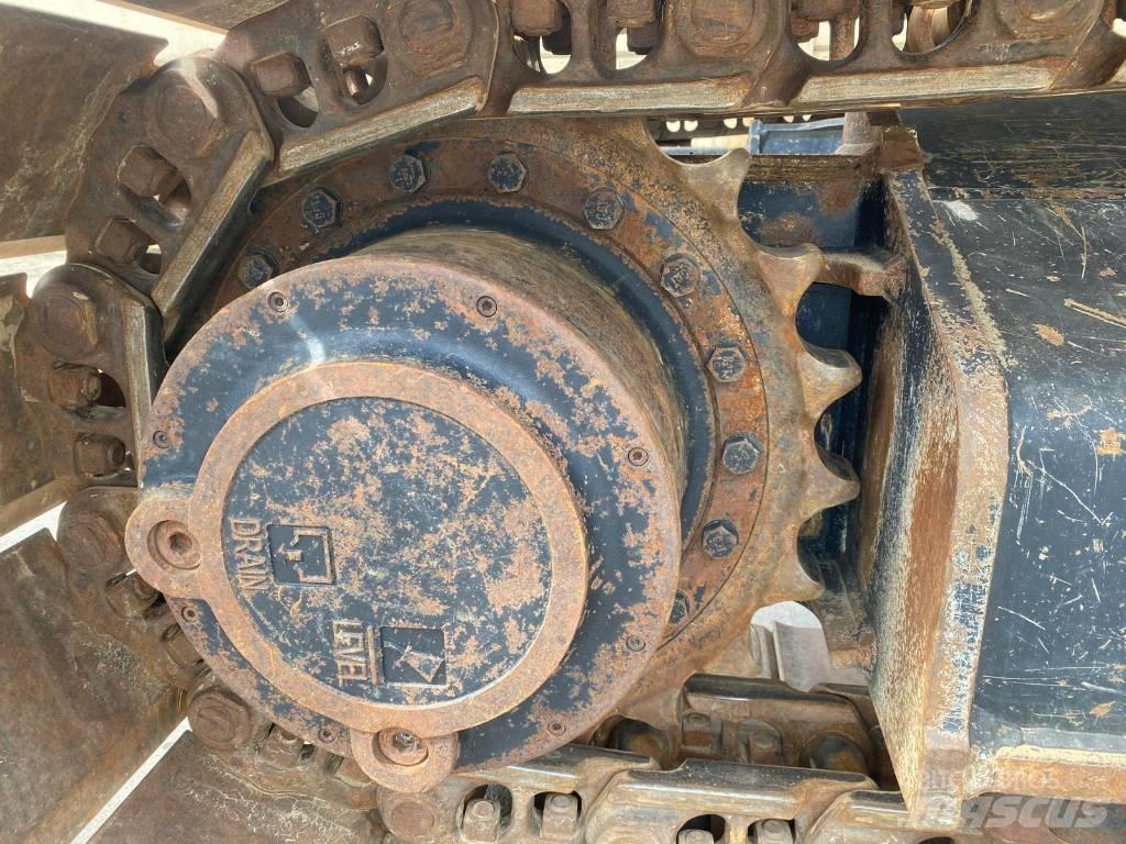 CAT 330 Pelle sur chenilles