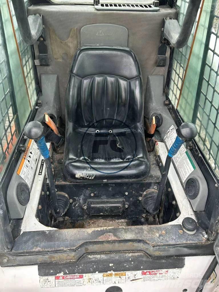 Bobcat S 330 Chargeuse compacte