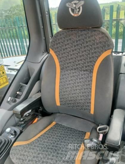 CASE CX 85 D Mini pelle 7t-12t