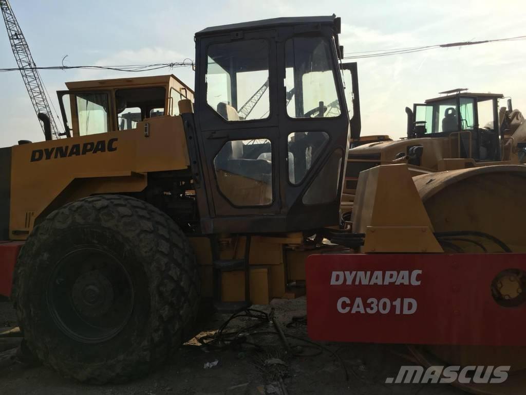 Dynapac CA 301 D Rouleaux monocylindre