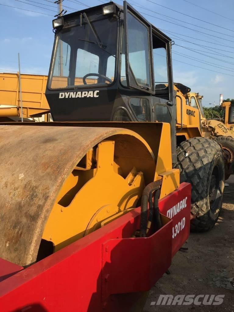 Dynapac CA 301 D Rouleaux monocylindre