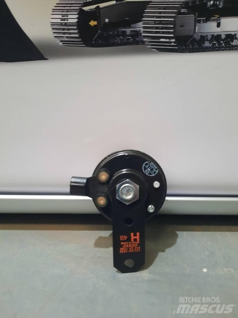 Hitachi Horn - 4719528 Cabine