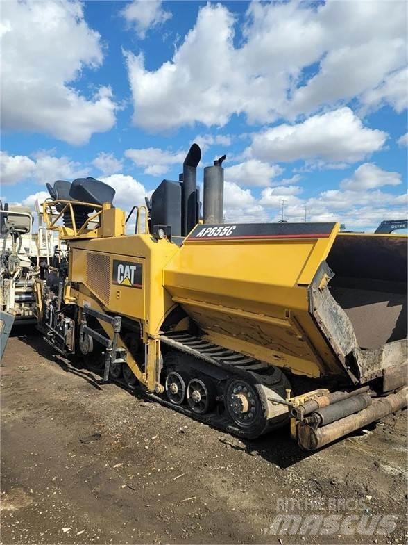 CAT AP-655C Finisseur