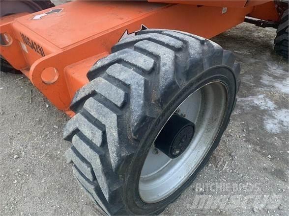 JLG 600AJ Nacelles articulées