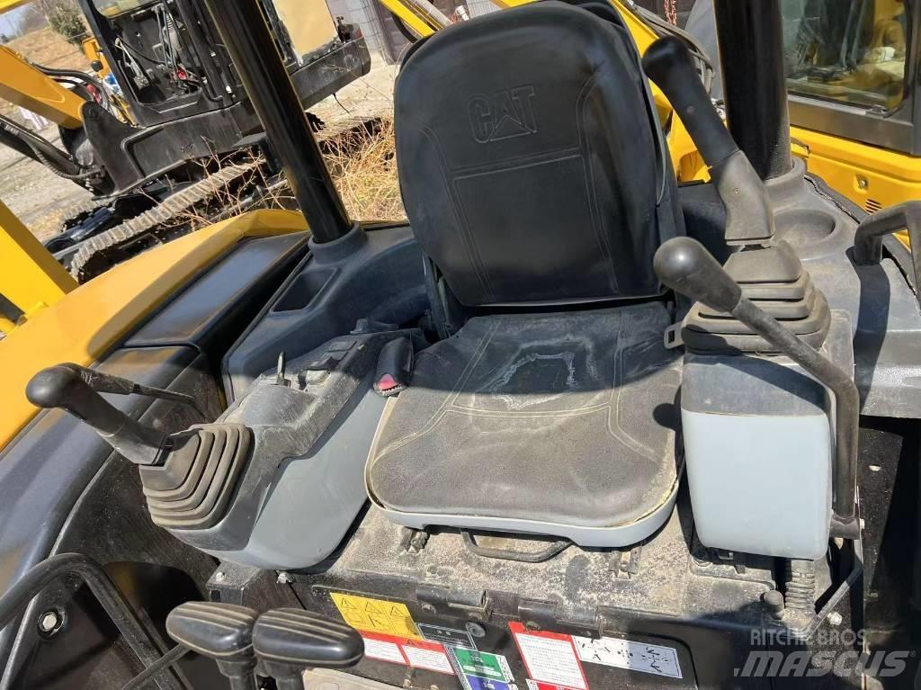 CAT 304 C CR Mini pelle < 7t