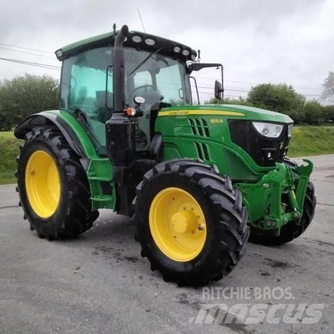 John Deere 6110 R Tracteur