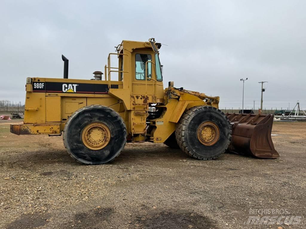 CAT 980 F Chargeuse sur pneus