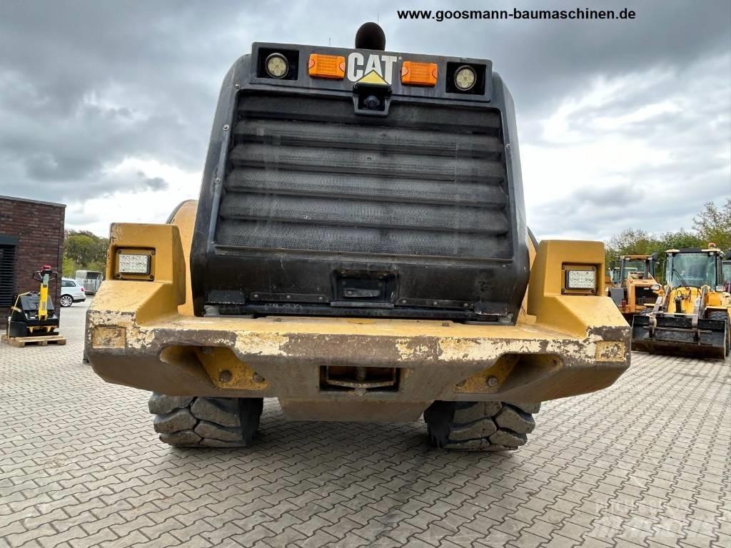 CAT 972 M Chargeuse sur pneus