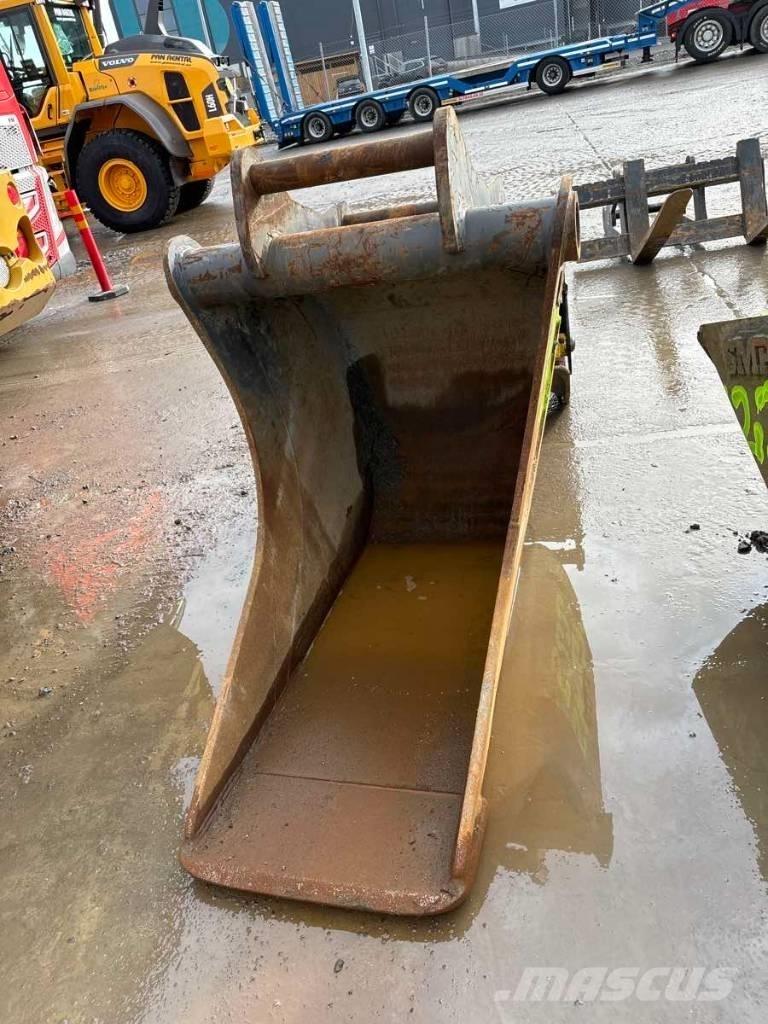 Kobelco SK270SRLC-5 Pelle sur chenilles