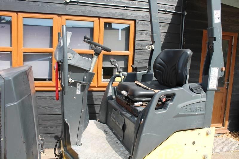 Bomag BW 120 AD-5 Rouleaux tandem