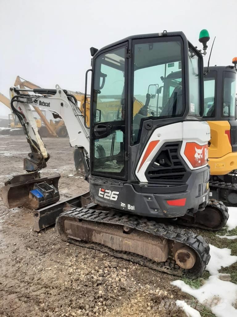 Bobcat E 26 Mini pelle < 7t