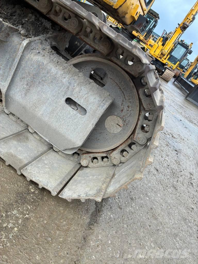 Komatsu PC138US-10 Pelle sur chenilles