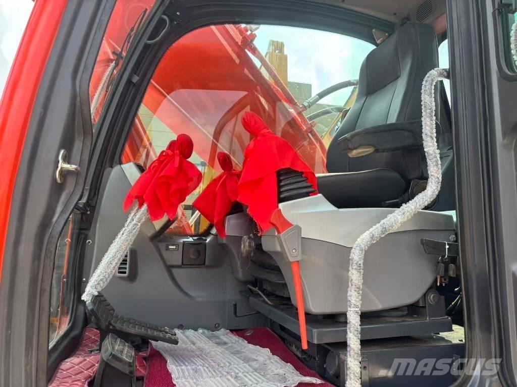 Doosan 225 LC Pelle sur chenilles