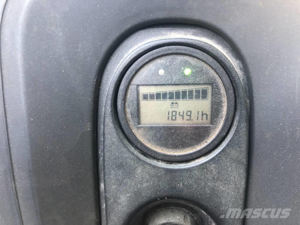 Linde L 10 B V-3234 Gerbeur accompagnant