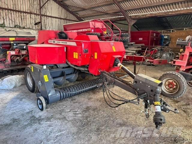 Massey Ferguson 1842 Presse cubique