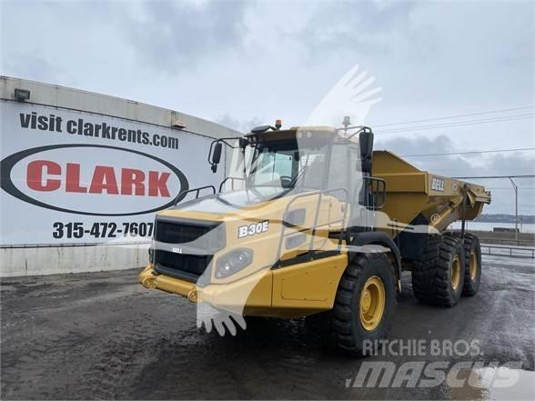 Bell B30E Tombereau articulé