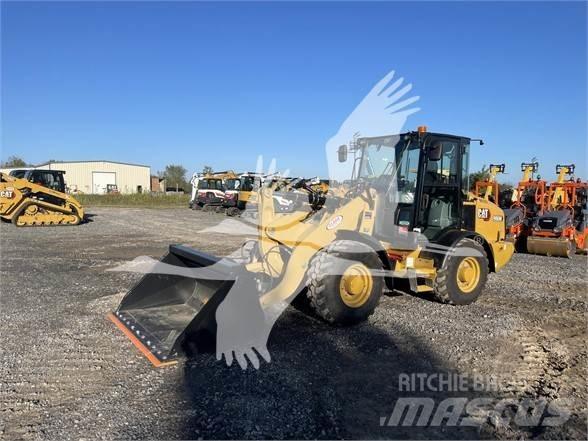 CAT 906M Chargeuse sur pneus