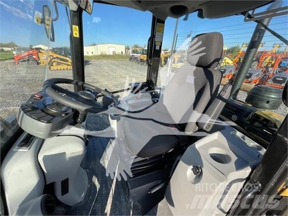 CAT 906M Chargeuse sur pneus