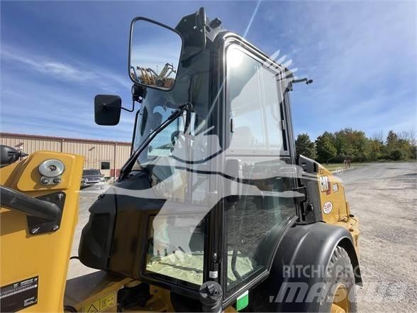 CAT 906M Chargeuse sur pneus