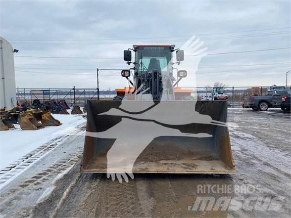 Doosan DL250-5 Chargeuse sur pneus