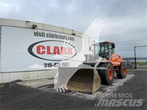 Doosan DL250-5 Chargeuse sur pneus