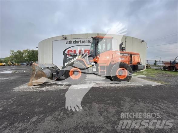 Doosan DL250-5 Chargeuse sur pneus