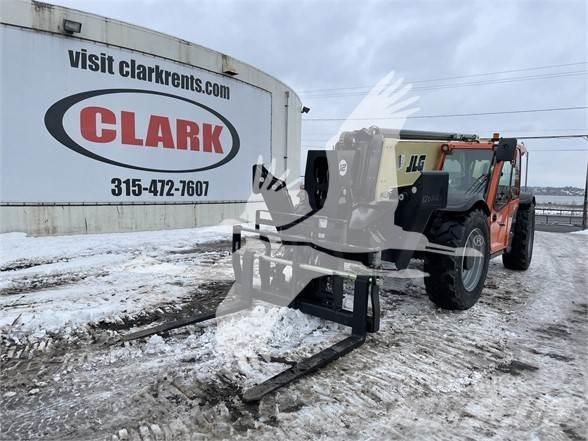 JLG 1255 Chariot télescopique